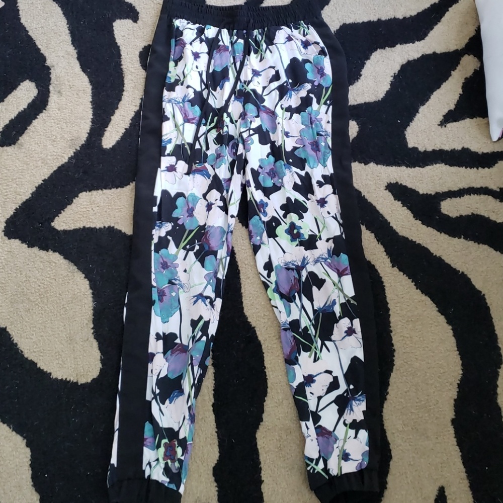 Topshop floral flowy pants